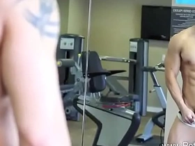 Peter Fevers hot gay Asian muscle show: solo performance