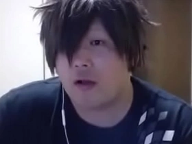 A solo performance by a Japanese boy named Kurokuro.